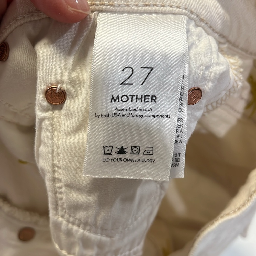 MOTHER - white denim short, 27, Yellow Star‎ Embroidery - Picture 8 of 9